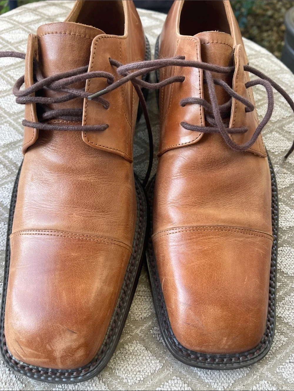 Tan Leather Lace-Up Derby Shoes